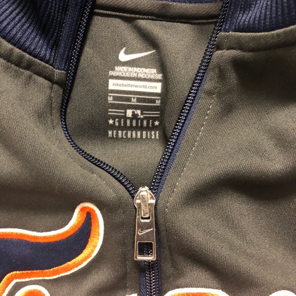 Track jacket - Picture 3 of 3